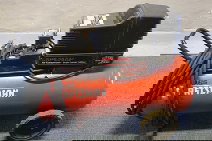 Sears Craftsman Air Compressor Like New