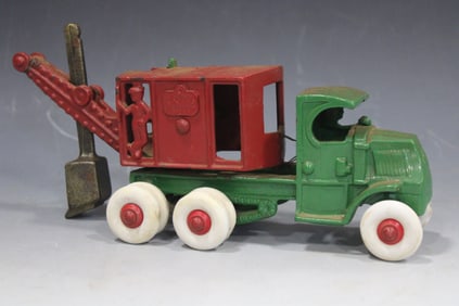 Hubley Cast Iron General Steam Shovel Truck