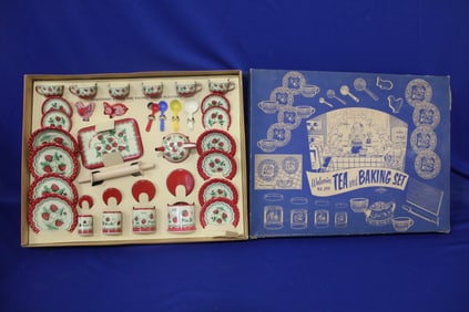 1940-50s Wolverine Tea & Baking Set NOS in Box