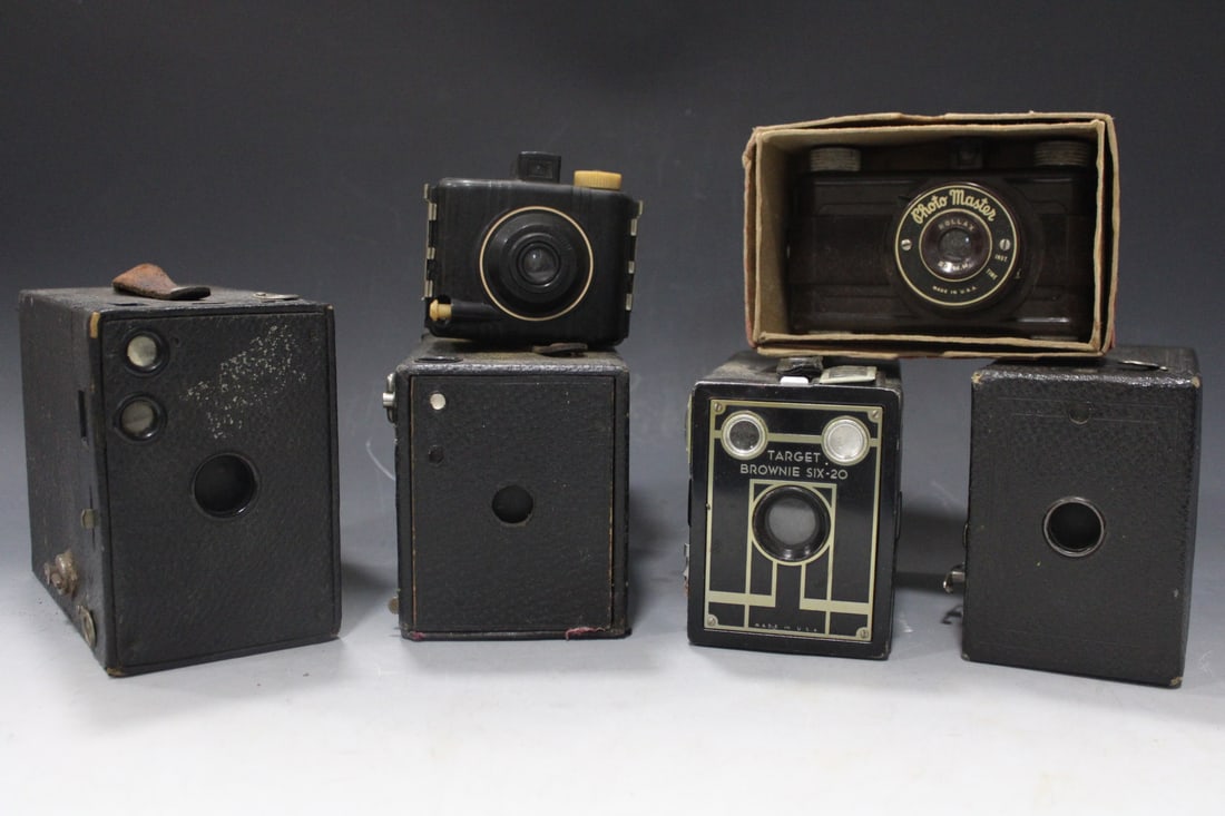 Lot of Vintage / Antique Cameras (1 of 1)