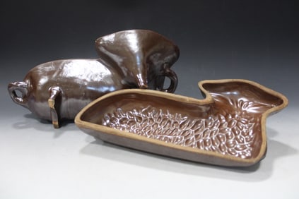 Brown Stoneware / Crock 2-Piece Lamb Mold