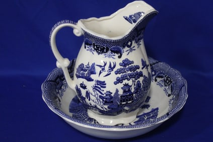 Blue Willow Pitcher & Bowl Wash Set Japan 1925