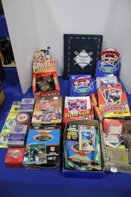 Large Group of Sports Cards Mostly Baseball Unsorted