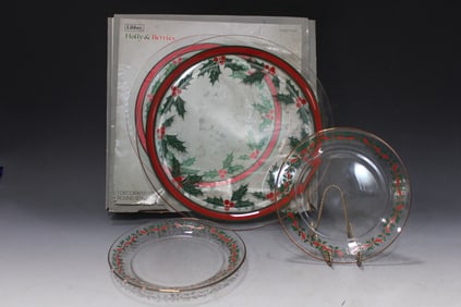 Libbey Holly & Berries Glass Serving Trays