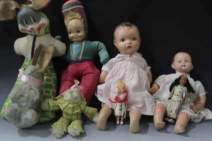 Boxlot 1940s Dolls