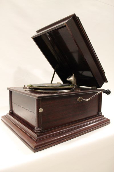 C. 1900 Columbia Grafonola Phonograph Model D