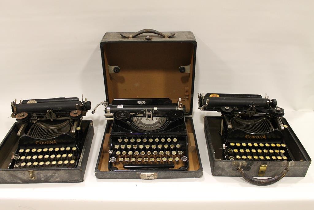 3 Old Typewriters: 3 old typewriters - 2 Coronas without lids and Royal with complete case.