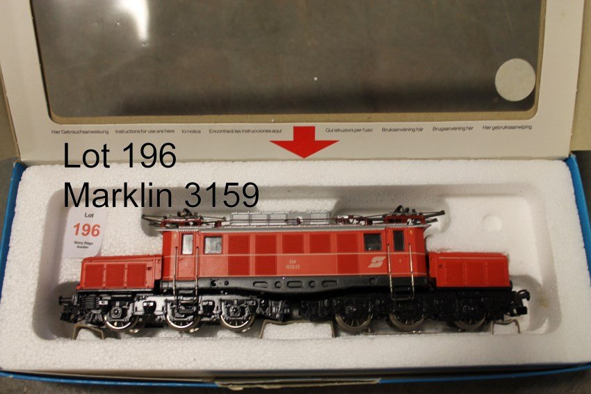 Marklin HO 3159 Locomotive: In original box, in original fitted interior, box with new label affixed over old one.