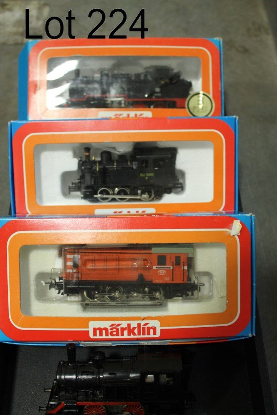 Marklin HO 3095, 3029, 3138 Locomotives, plus 1 more: In original boxes, no box for unsigned extra locomotive, In original boxes, in original fitted interiors, boxes with new labels affixed over old ones.