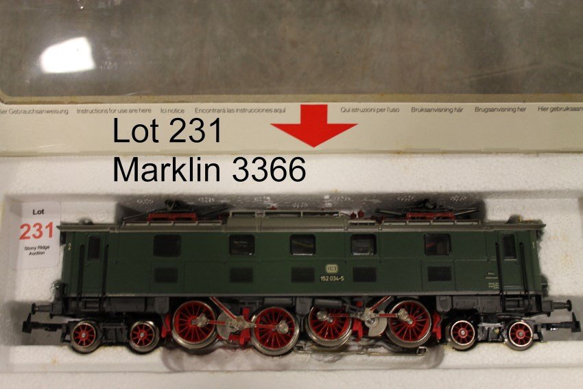 Marklin HO 3366 Locomotive: In original box, in original fitted interior, box with new label affixed over old one.