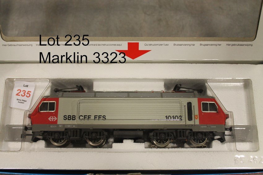 Marklin HO 3323 Locomotive: In original box, in original fitted interior, box with new label affixed over old one.