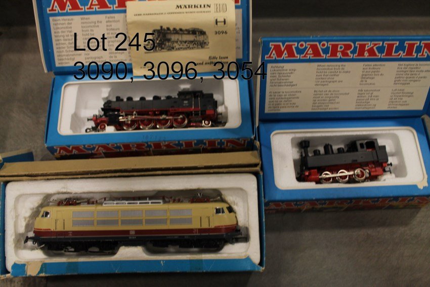 Marklin HO 3090, 3096 & 3054 Locomotives: In original boxes - 3090 not original box, handwritten number on label.