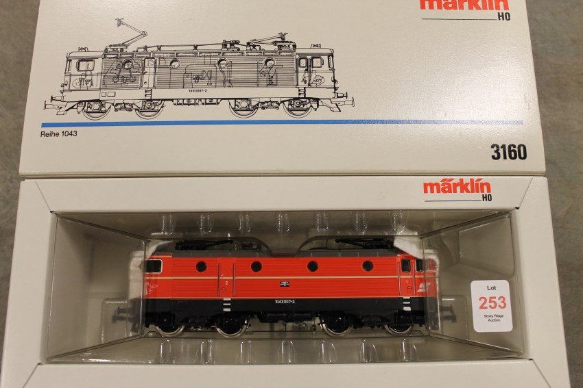 Marklin HO 3160 Locomotive: In original box