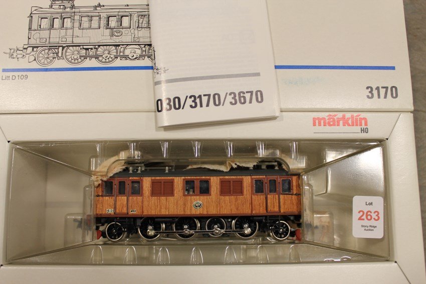 Marklin HO 3170 Locomotive: In original box