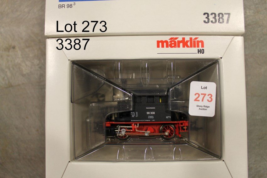 Marklin HO 3387 Locomotive: In original box
