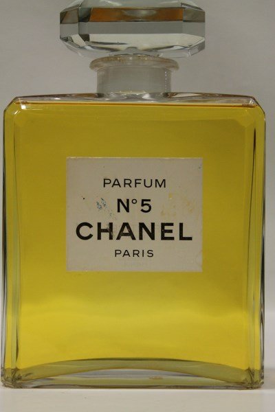 Chanel No 5 Store Display Perfume Bottle 1 Of 20 Lots Sep 07 2014 Stony Ridge Auction In Oh