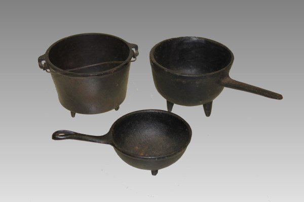 Child's Cast Iron Posnet Pots: Child's cast iron posnet pots - tallest 2 1/4" plus bail handle.
