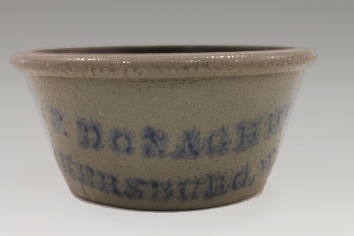 1880s Stoneware Bowl Donaghho Parkersburg, W.Va (1 of 4)