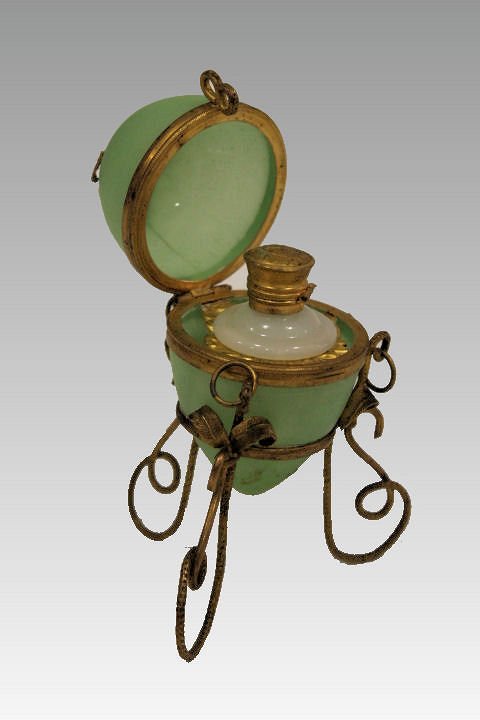 Green Opaline Egg Form Scent Bottle Gilded Wire Frame (1 of 3)