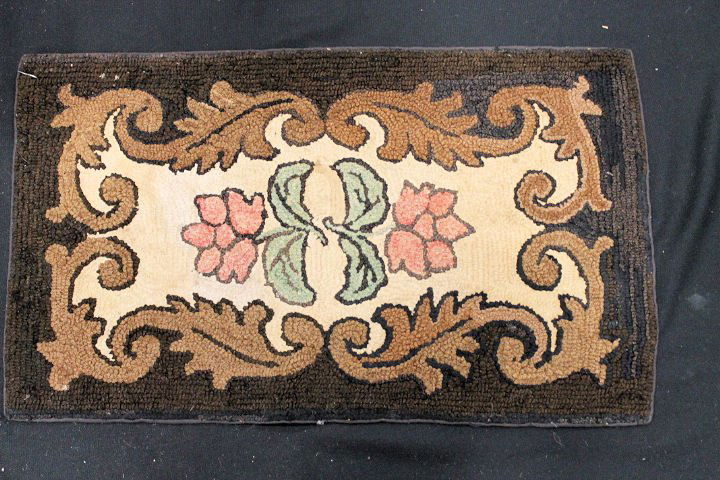 Lot of 4 Hooked Rugs - Various Sizes, Circa 1900s (1 of 4)