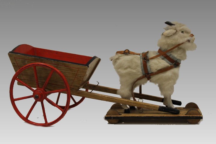 Long Haired Sheep with Pull Cart - Pull Toy (1 of 6)