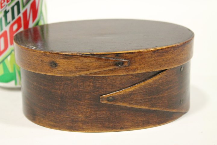 Oval Pantry Box 19th C. (1 of 2)