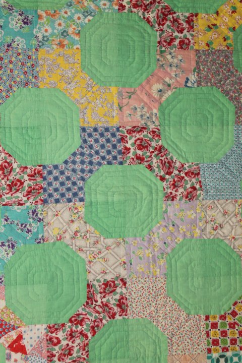 Patchwork Quilt Green with Multi-Colors (1 of 3)