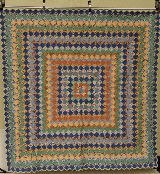 Early 1900s Patchwork Quilt - Multi-Colors (1 of 4)