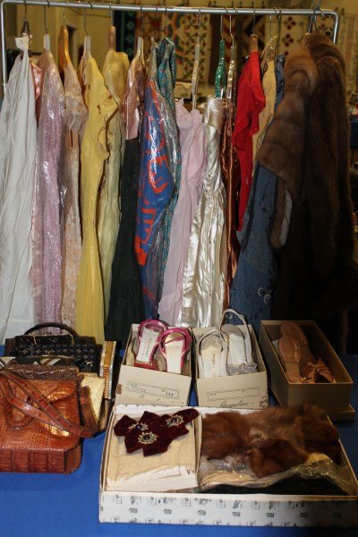 Large Group of 1930-60 Vintage Clothing, Shoes, Purses (1 of 6)