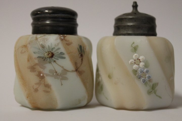 Victorian Erie Twist Salt Shakers (1 of 1)