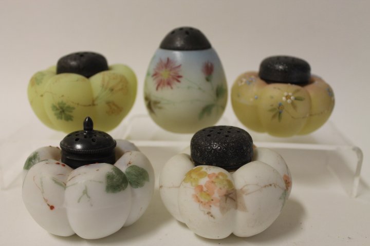 Victorian Mt. Washington Salt Shakers (1 of 1)