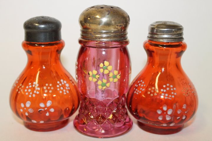 Victorian Glass Salt Shakers - Cranberry (1 of 1)
