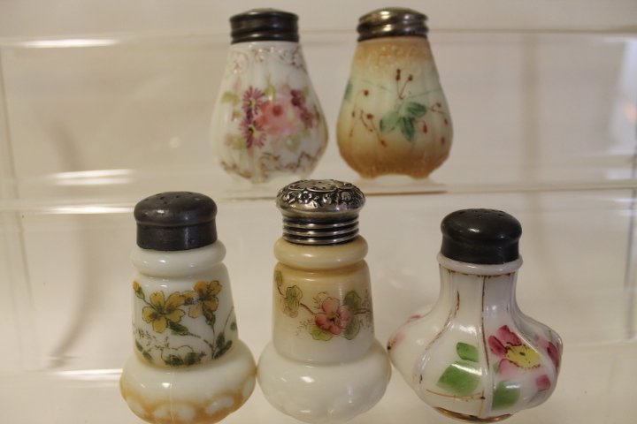 Mt. Washington Salt Shakers - Group of 5 (1 of 1)