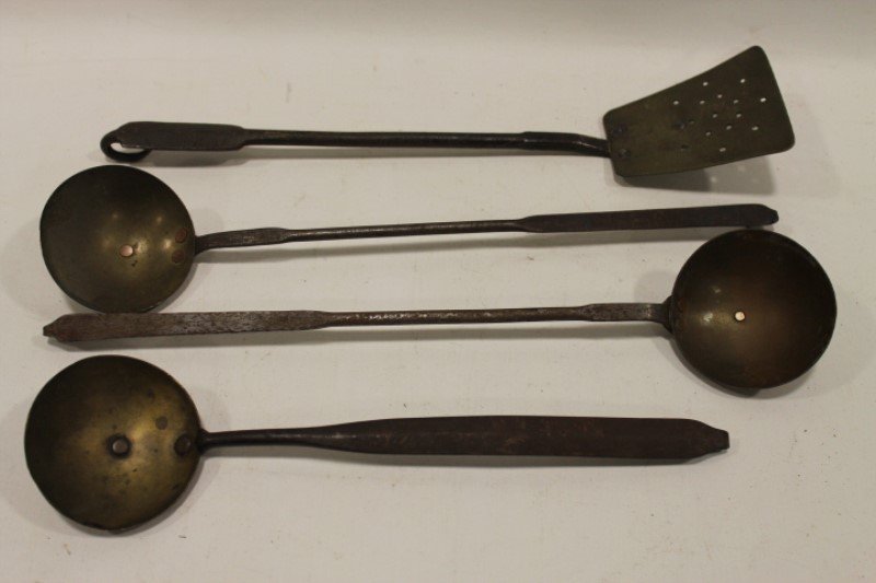 Group of 4 Hearth Cooking Tools / Utensils 19th C (1 of 1)