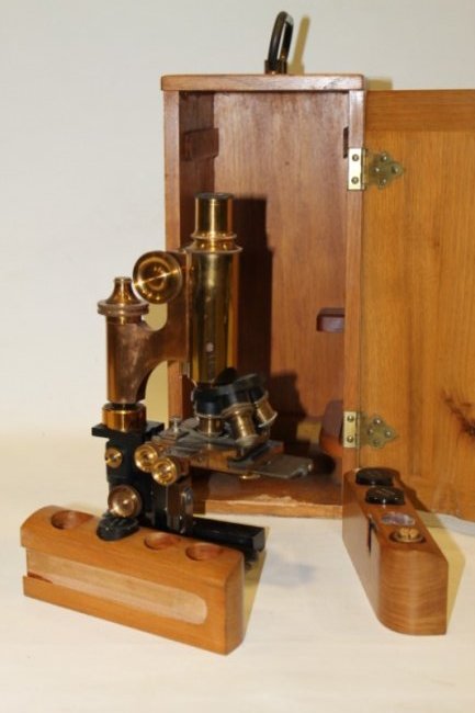 Ross Microscope 8602 - 19th to Early 20th C. (1 of 1)