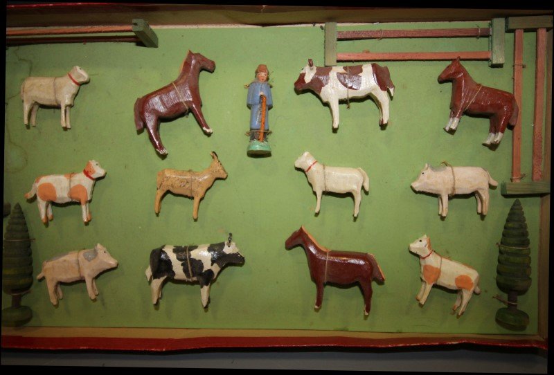 Stick Leg Putz Farm Christmas w/Box (1 of 1)