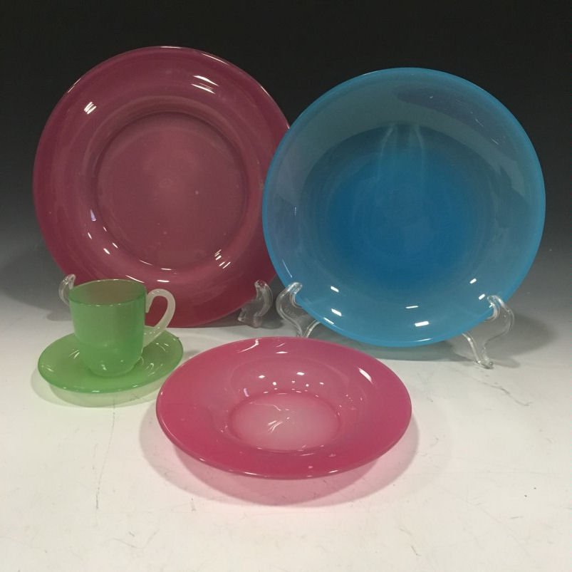 Steuban Rosaline Plates & Cup & Saucer (1 of 1)