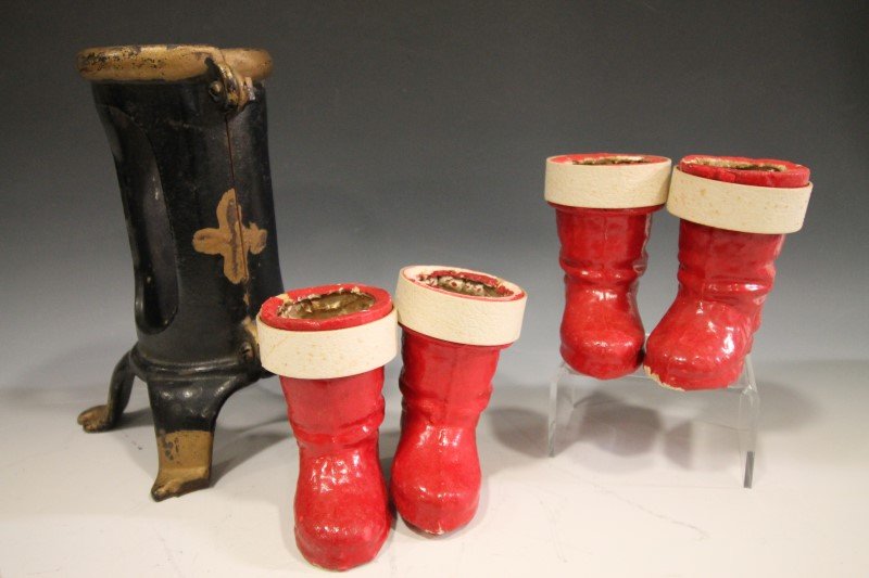 Christmas Tree Stand & Candy Containers (1 of 1)