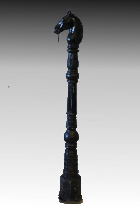 19th C Cast Iron Horse Head Hitching Post (1 of 2)
