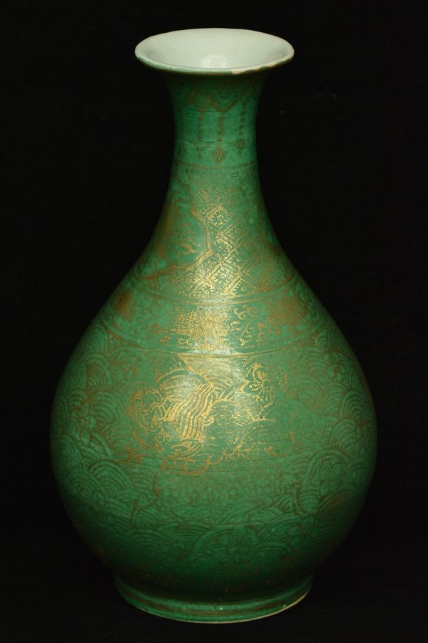 1 Chinese Ming Vase Jiajing Mark and Period
