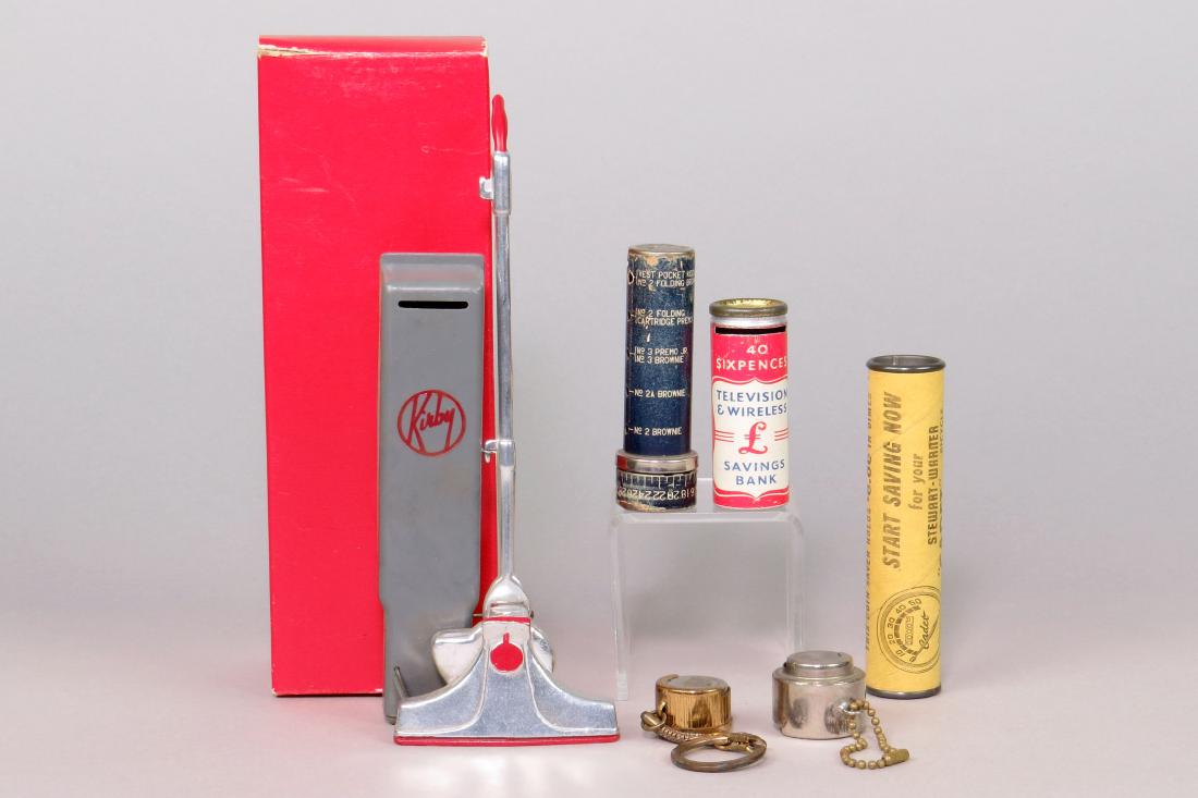 Lot of 6 Metal/Cdbd Misc. Banks (1 of 1)