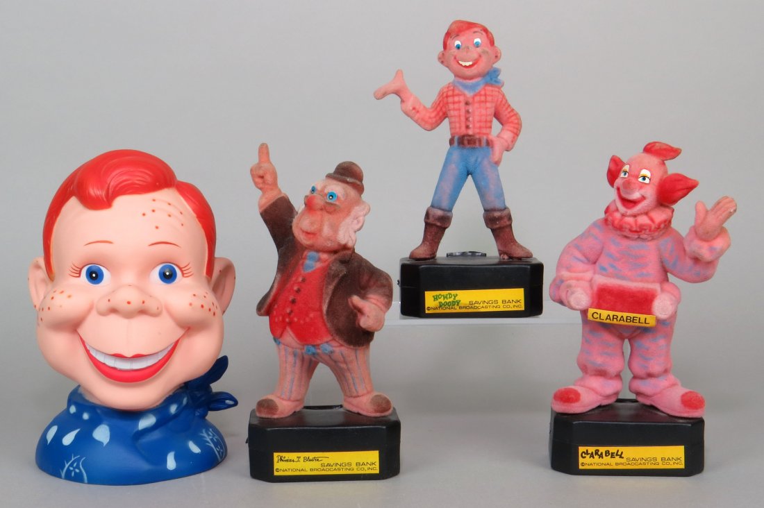 Lot of 4 Plastic Howdy Doody Show Character Banks (1 of 3)