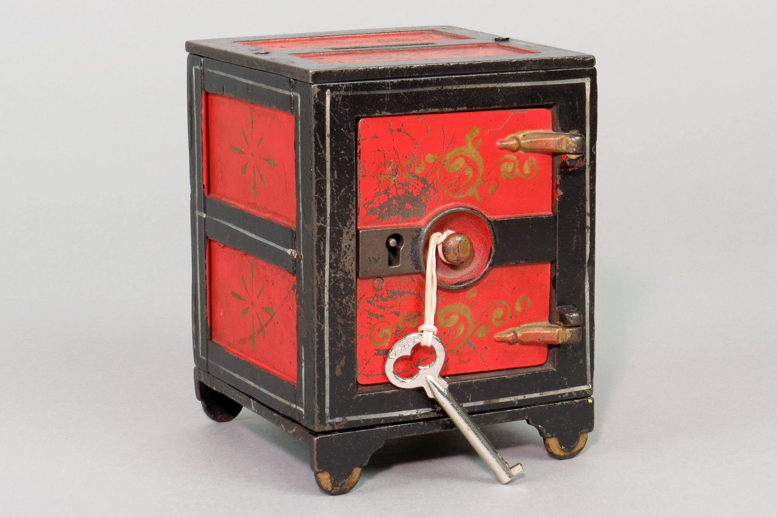 CI Stenciled Safe Bank w/Recessed Knob (1 of 2)