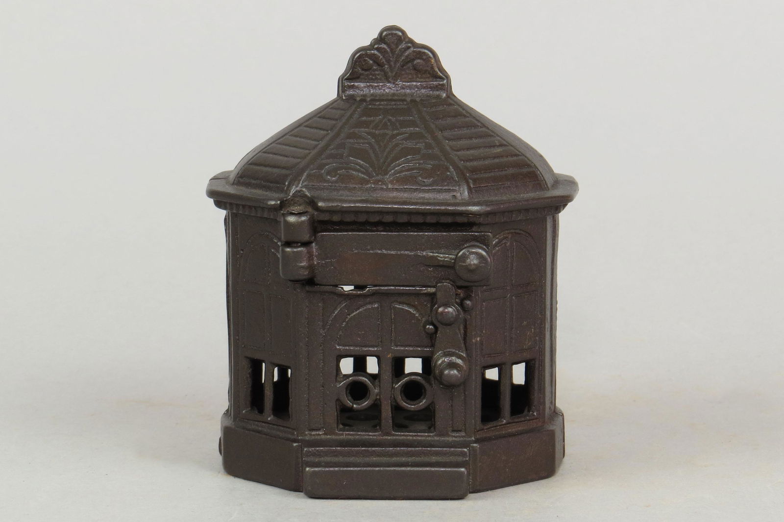 CI Snap It Mechanical Bank (1 of 2)