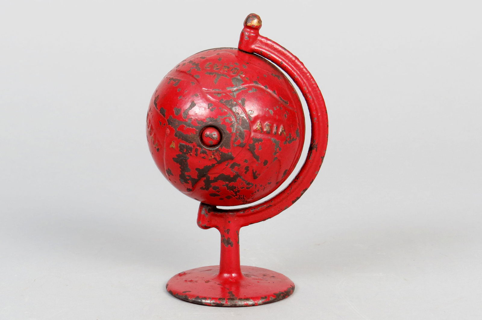 CI Globe on Arc Bank (1 of 2)