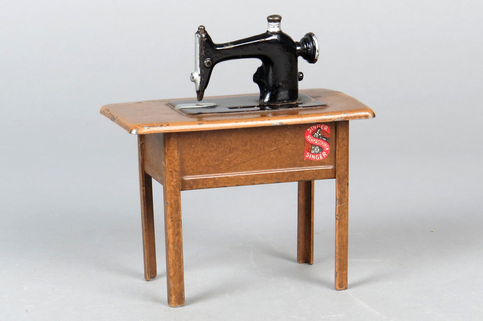 Metal "Singer" Electric Sewing Machine Bank (1 of 2)