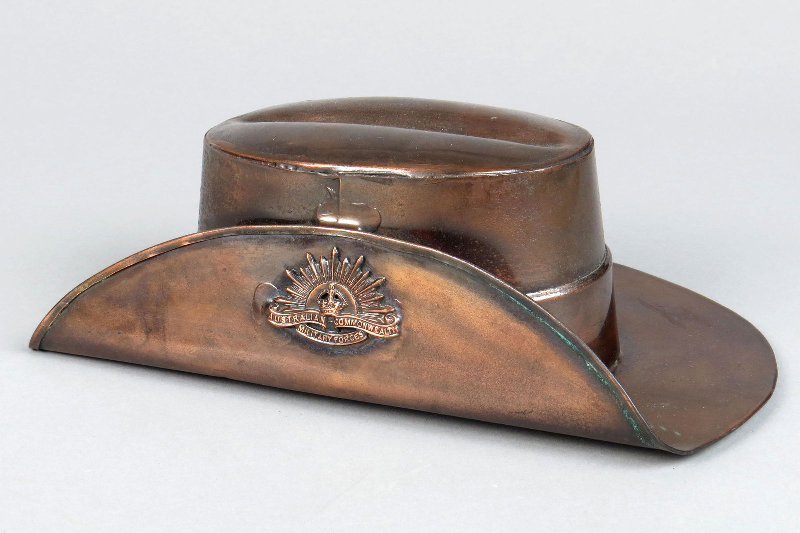 Metal "Australian Commonwealth Military Forces" (1 of 3)