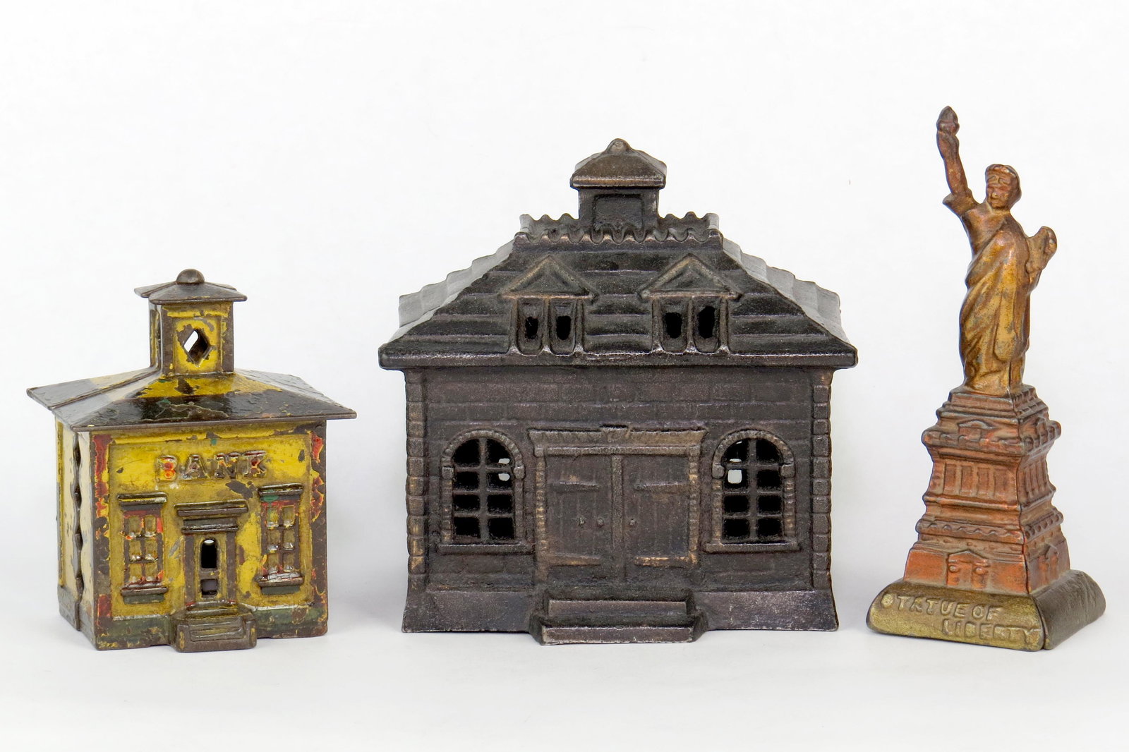 Lot  of 3 Building/Monument Banks (1 of 2)