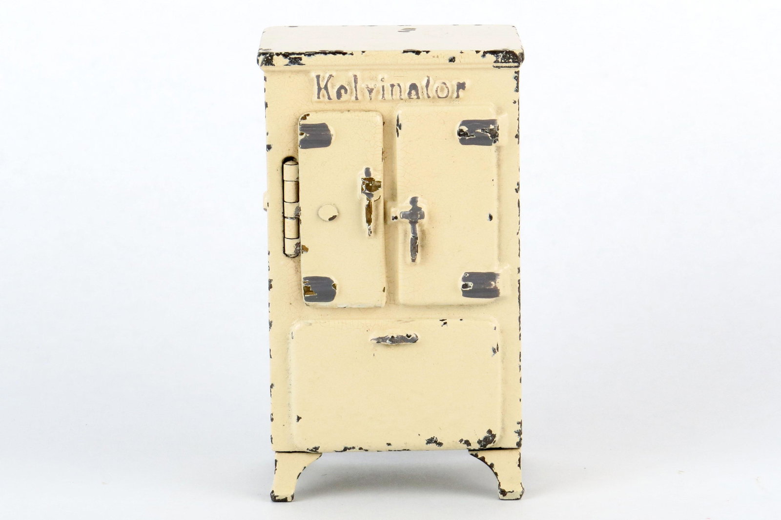 "Kelvinator" on Legs Bank (1 of 3)
