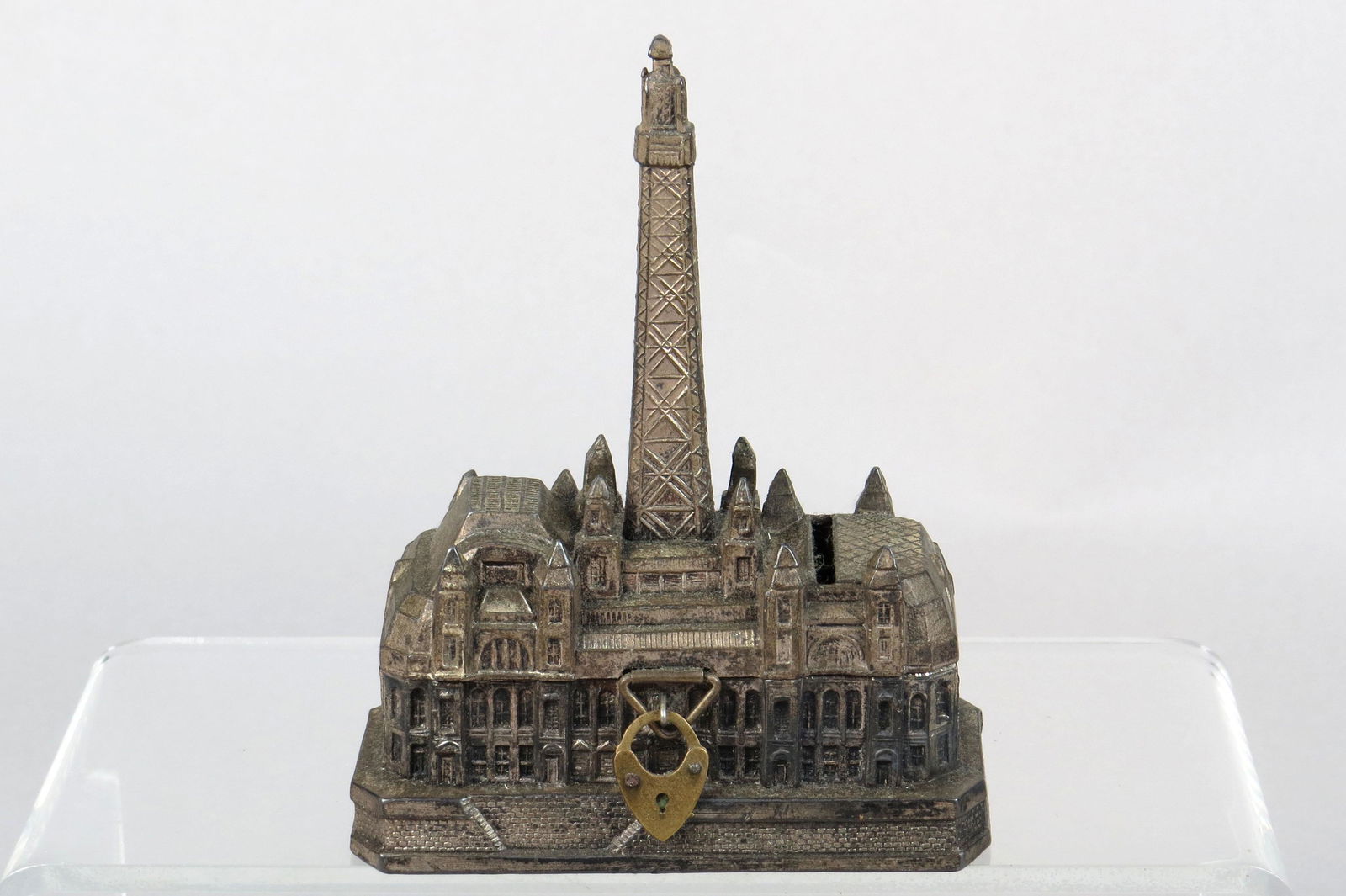 Blackpool Tower Bank (1 of 2)